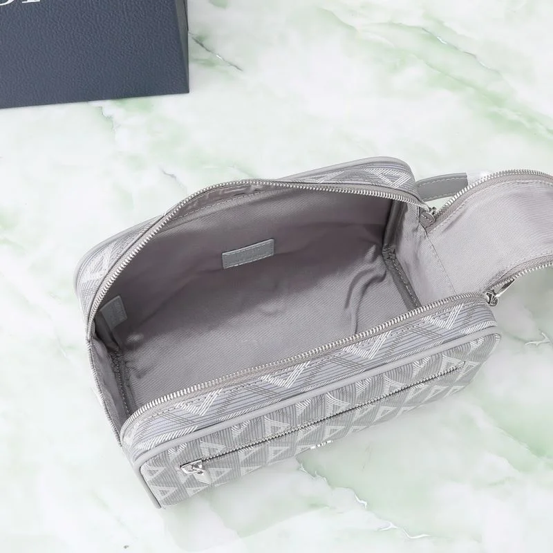 Christian Dior Cosmetic Bags Premium 46434