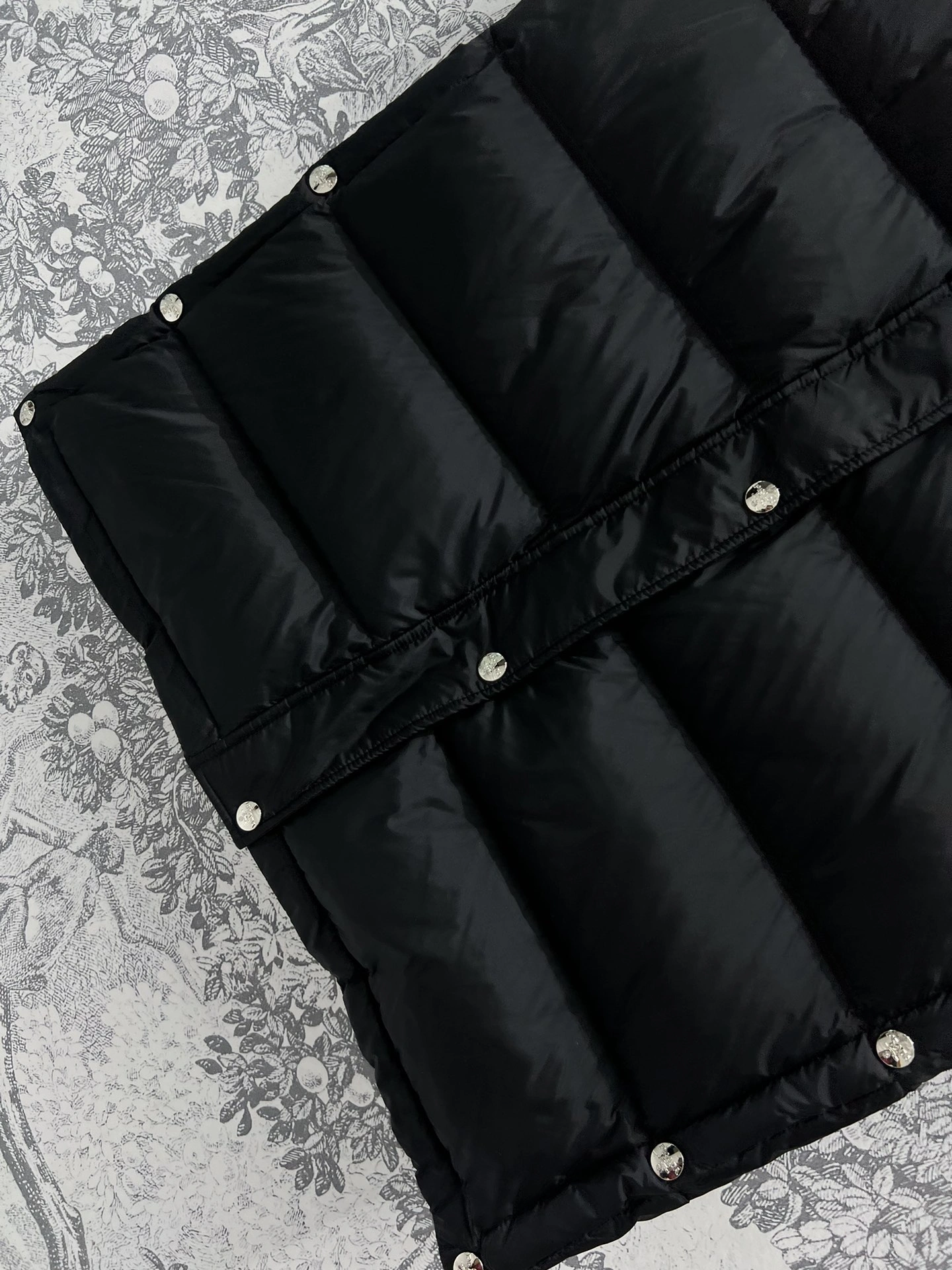 SmoothTexture Christian Dior Down Jackets 118053