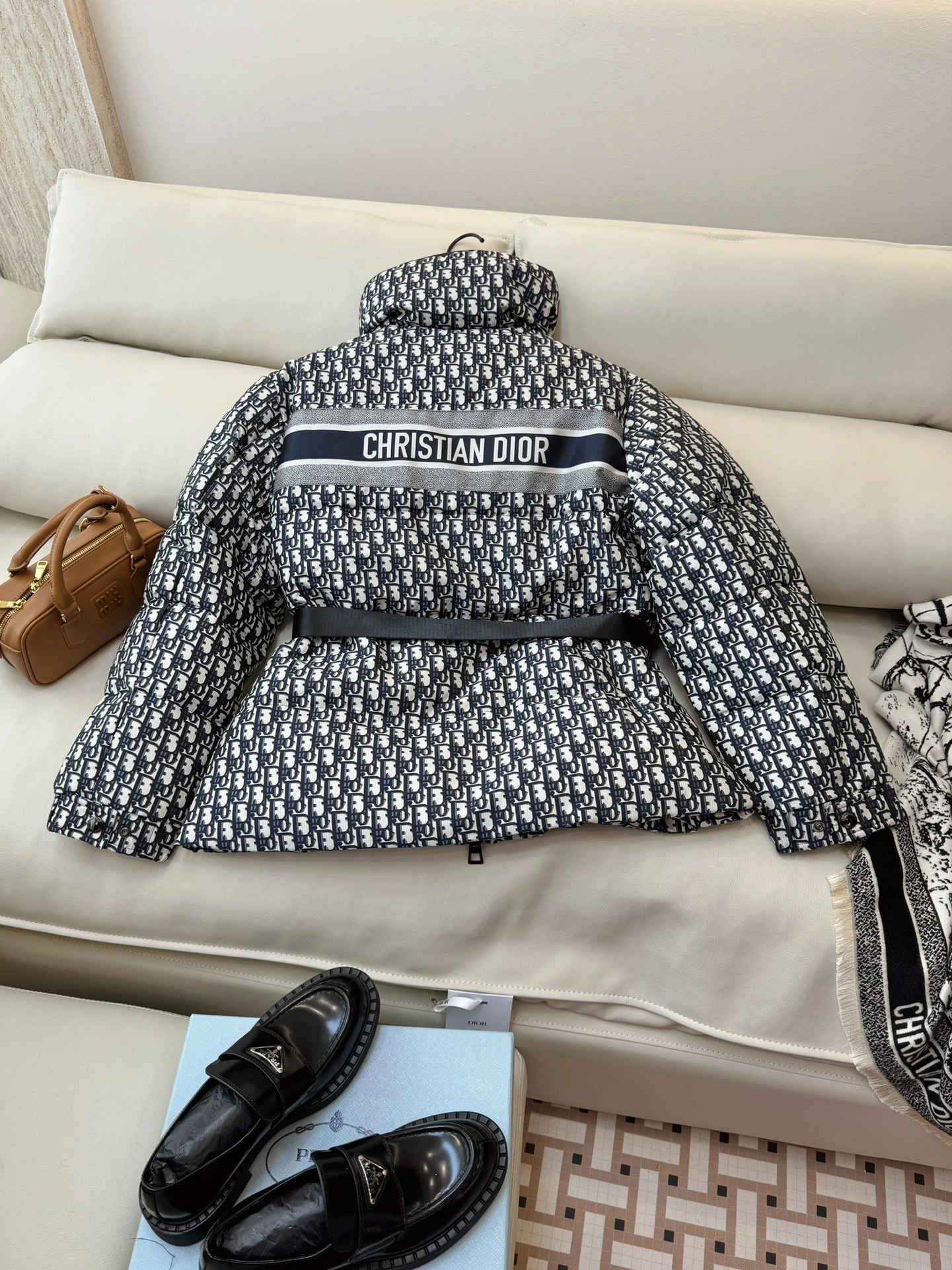 FlexibleFit Christian Dior Down Jackets 118032