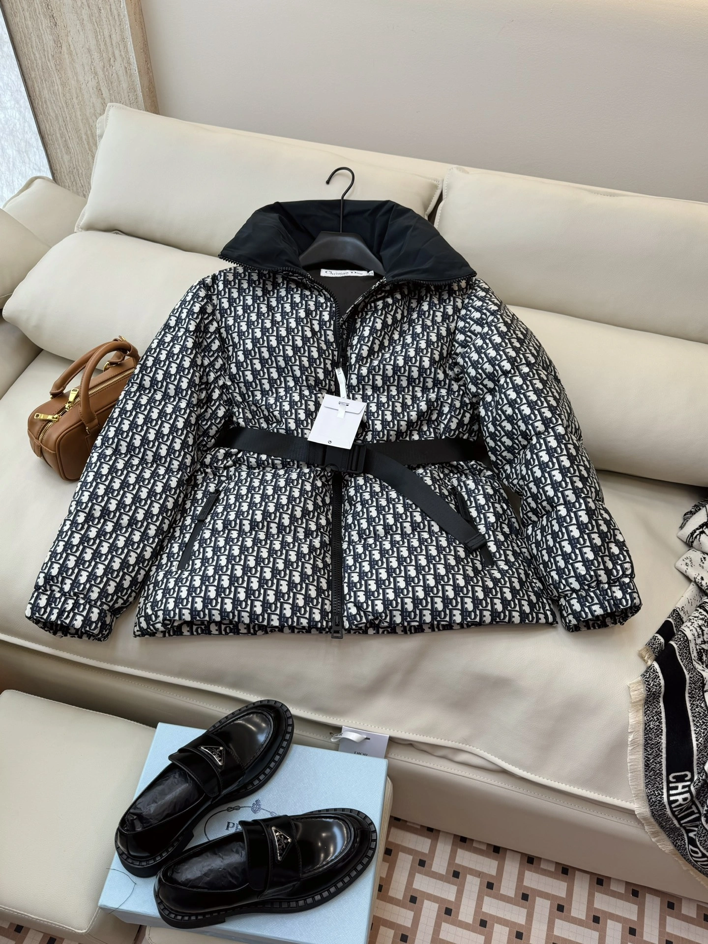 FlexibleFit Christian Dior Down Jackets 118032