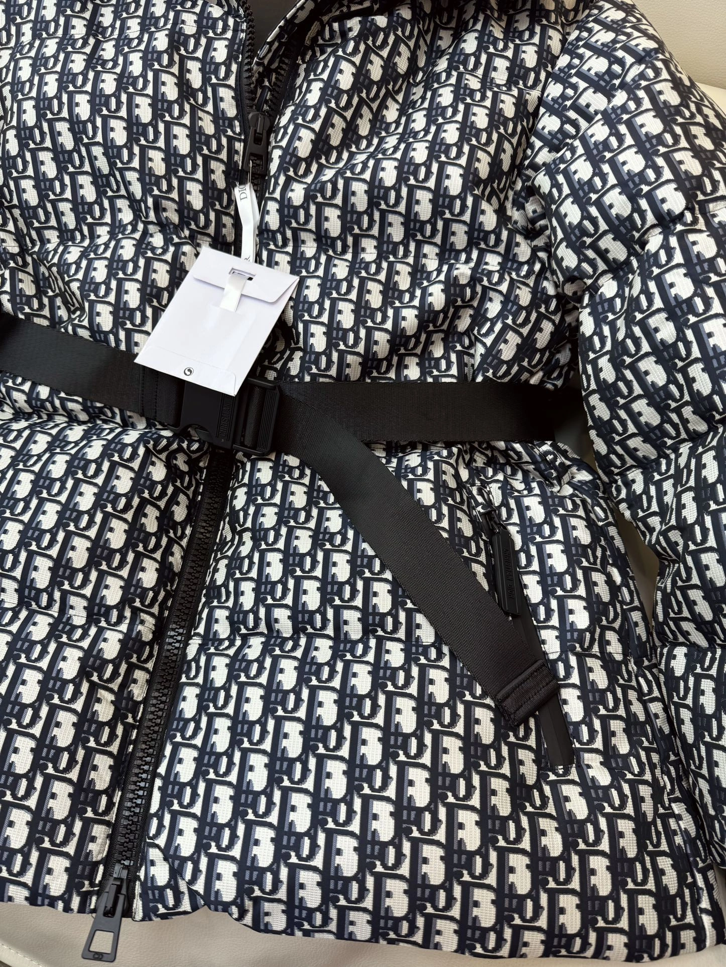 FlexibleFit Christian Dior Down Jackets 118032