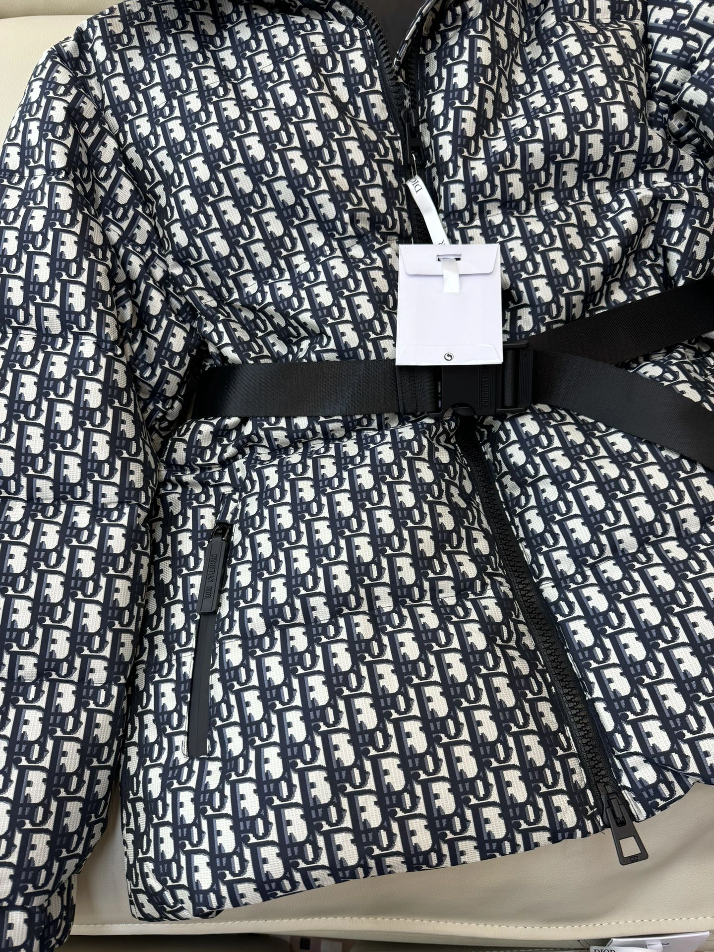 FlexibleFit Christian Dior Down Jackets 118032