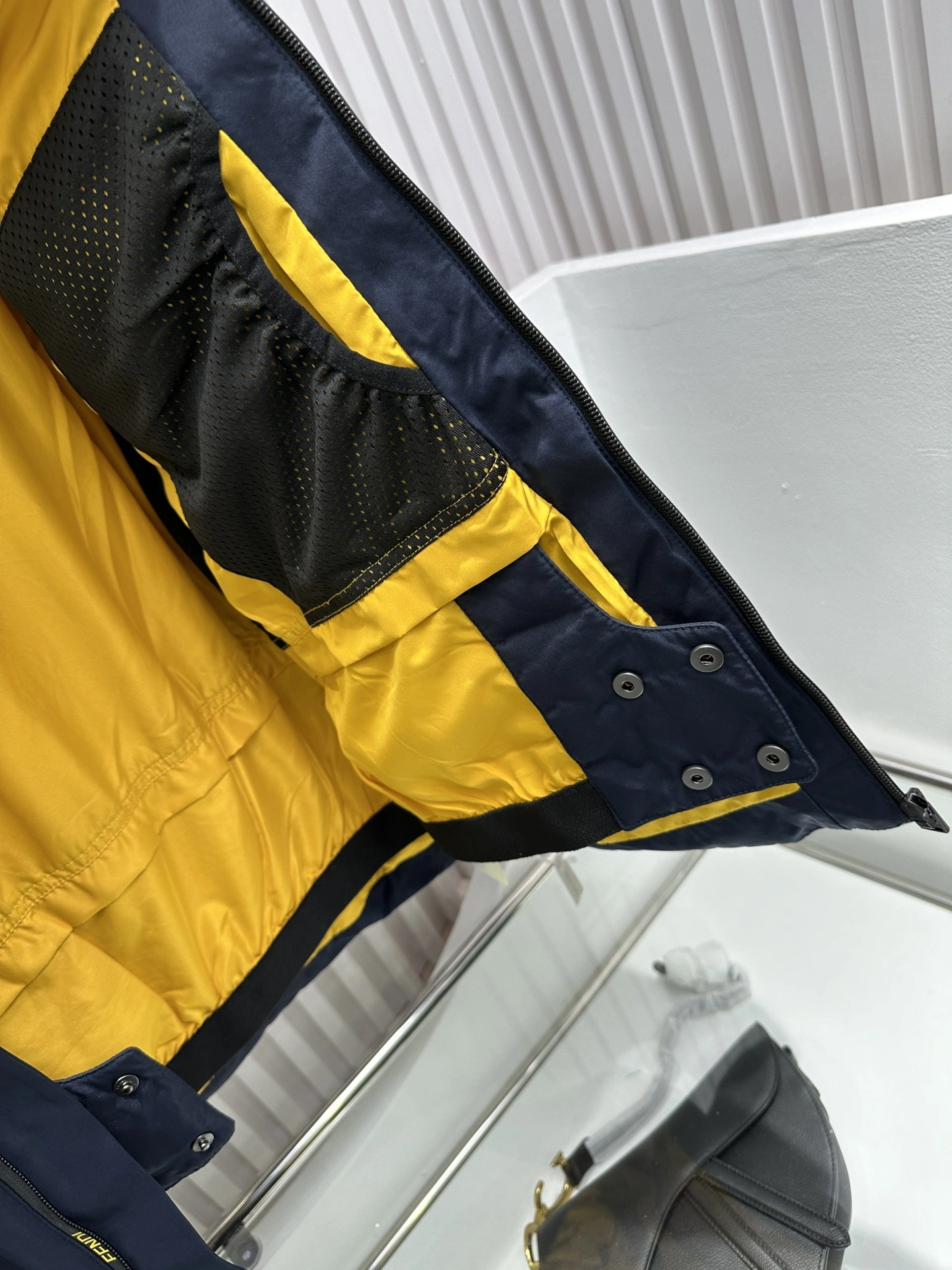 Christian Dior Down Jackets Versatile 118030