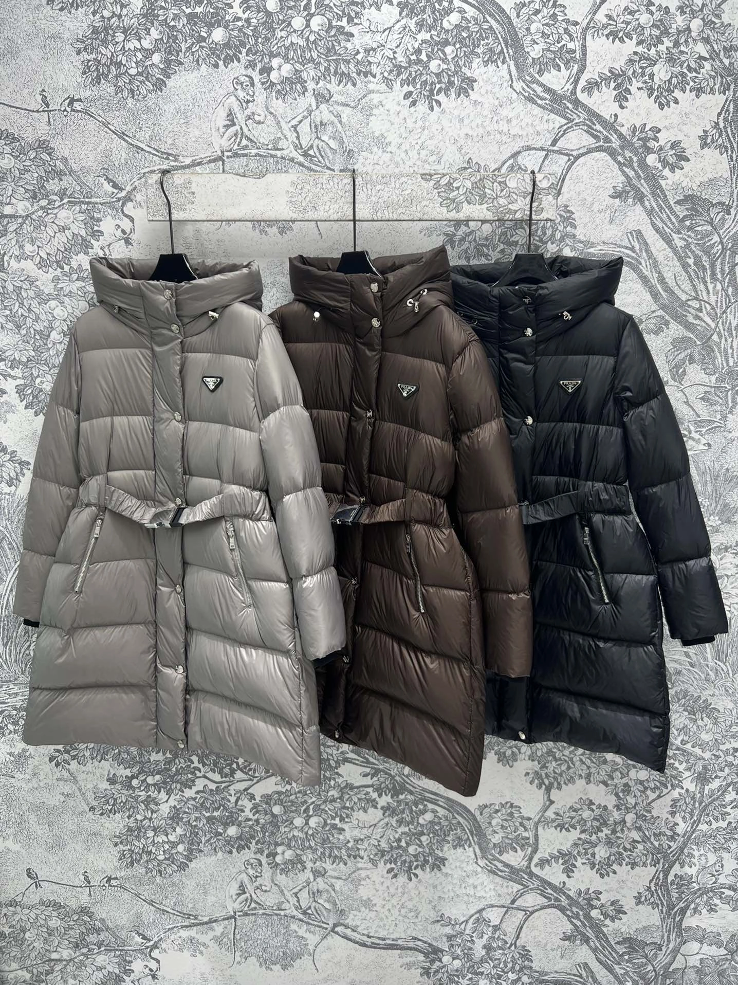 Christian Dior Down Jackets Comfortable 118028