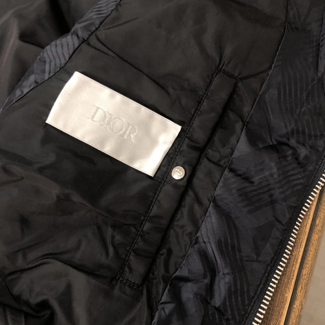Christian Dior Down Jackets Effortless 118020