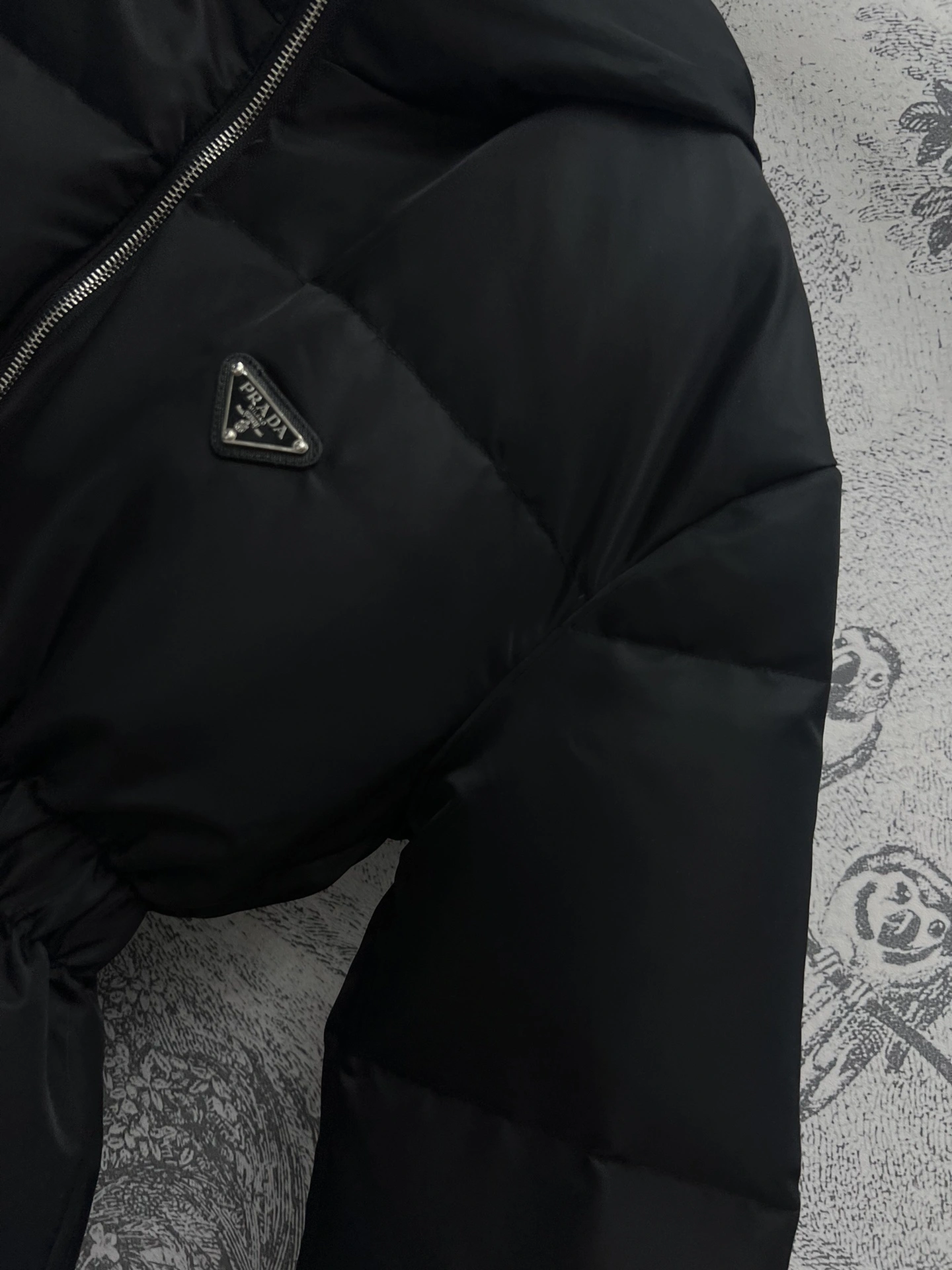 Elegant Christian Dior Down Jackets 118005