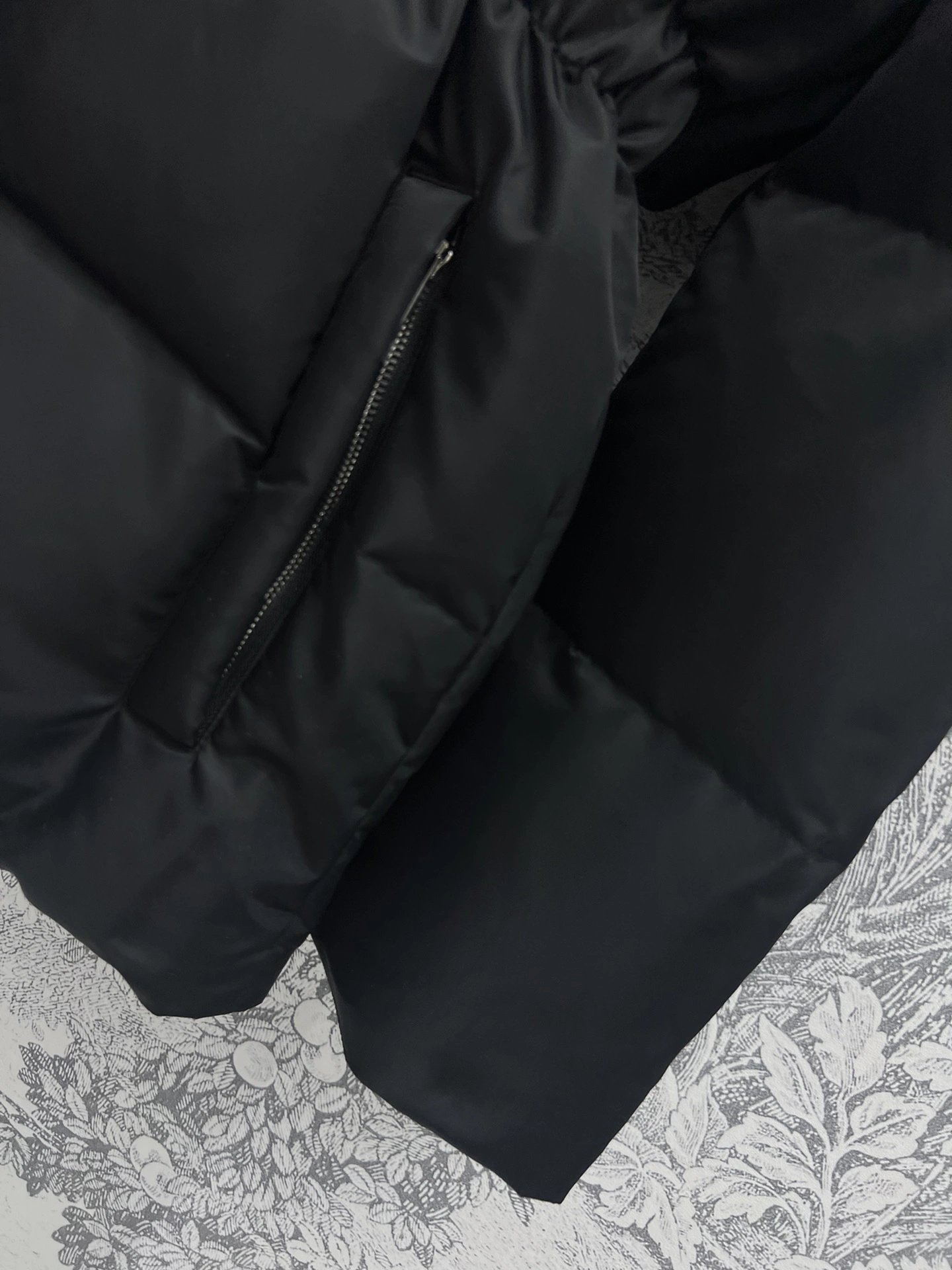 Elegant Christian Dior Down Jackets 118005