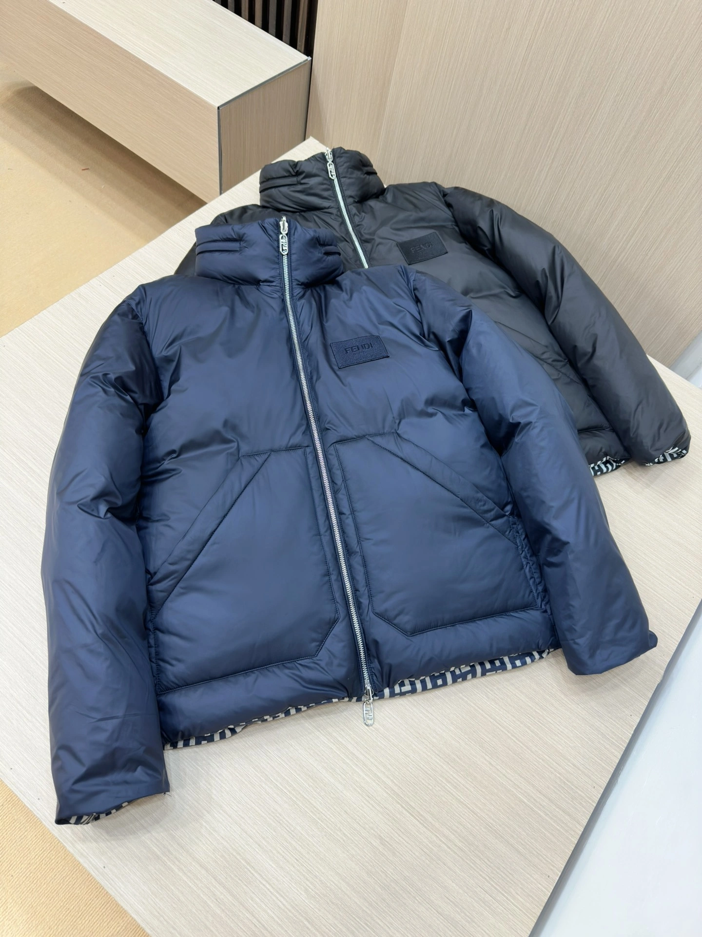 Christian Dior Down Jackets Youthful 117989
