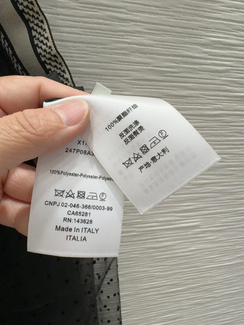 Classic Christian Dior Dress Suits 113110