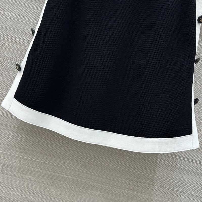 Flexible Christian Dior Dress Suits 113078