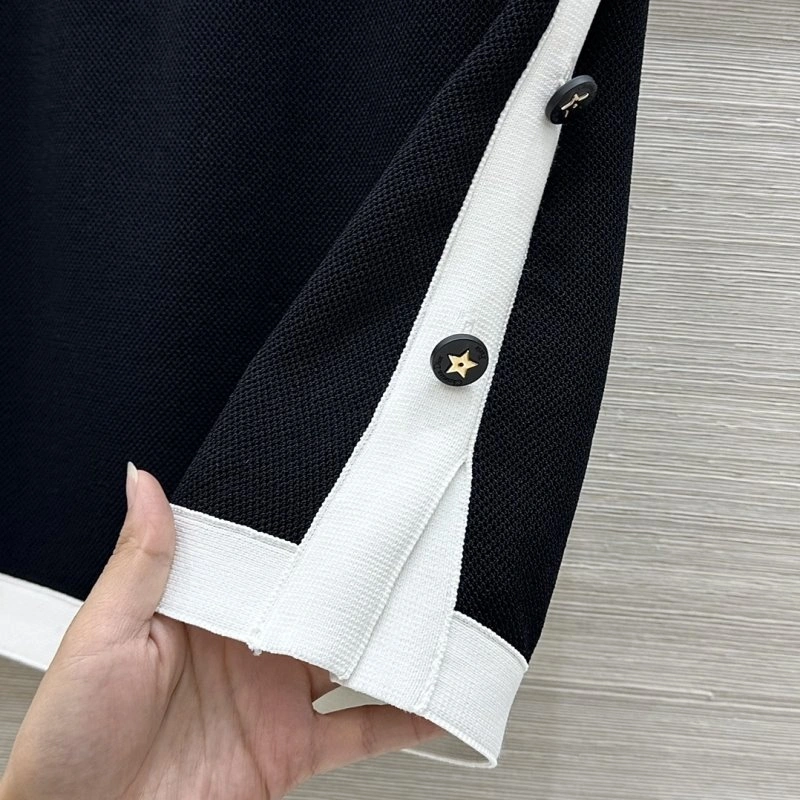 Flexible Christian Dior Dress Suits 113078