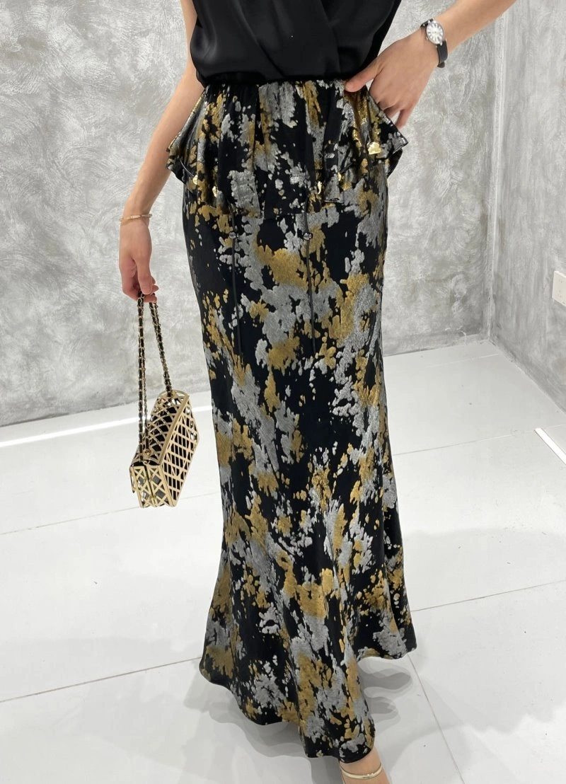 Sleek Christian Dior Dress Suits 113076