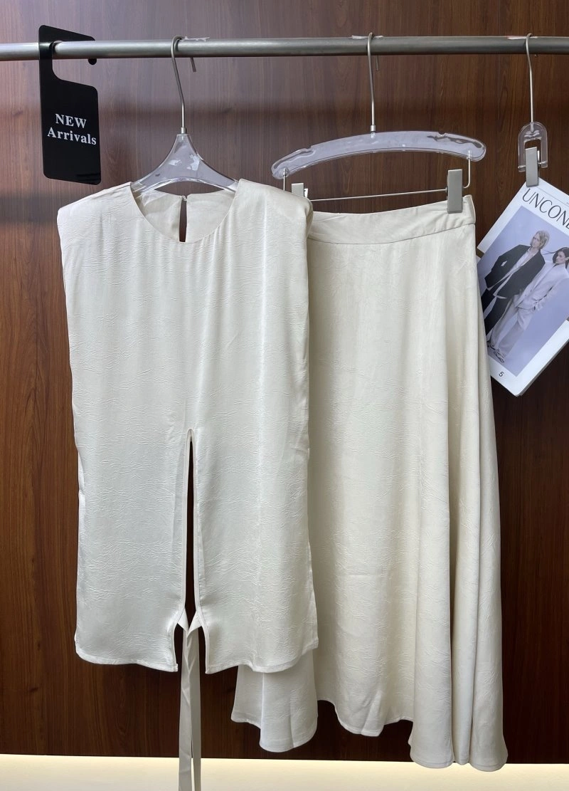 Christian Dior Dress Suits Elegant 113073