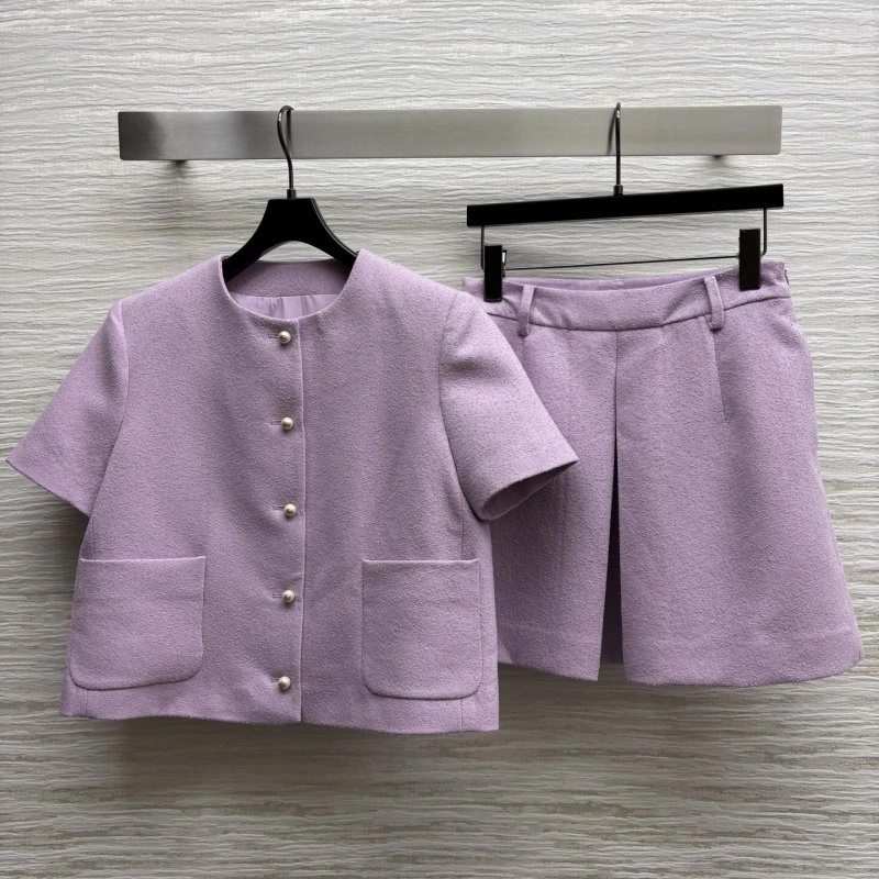 Resilient Christian Dior Dress Suits 113062