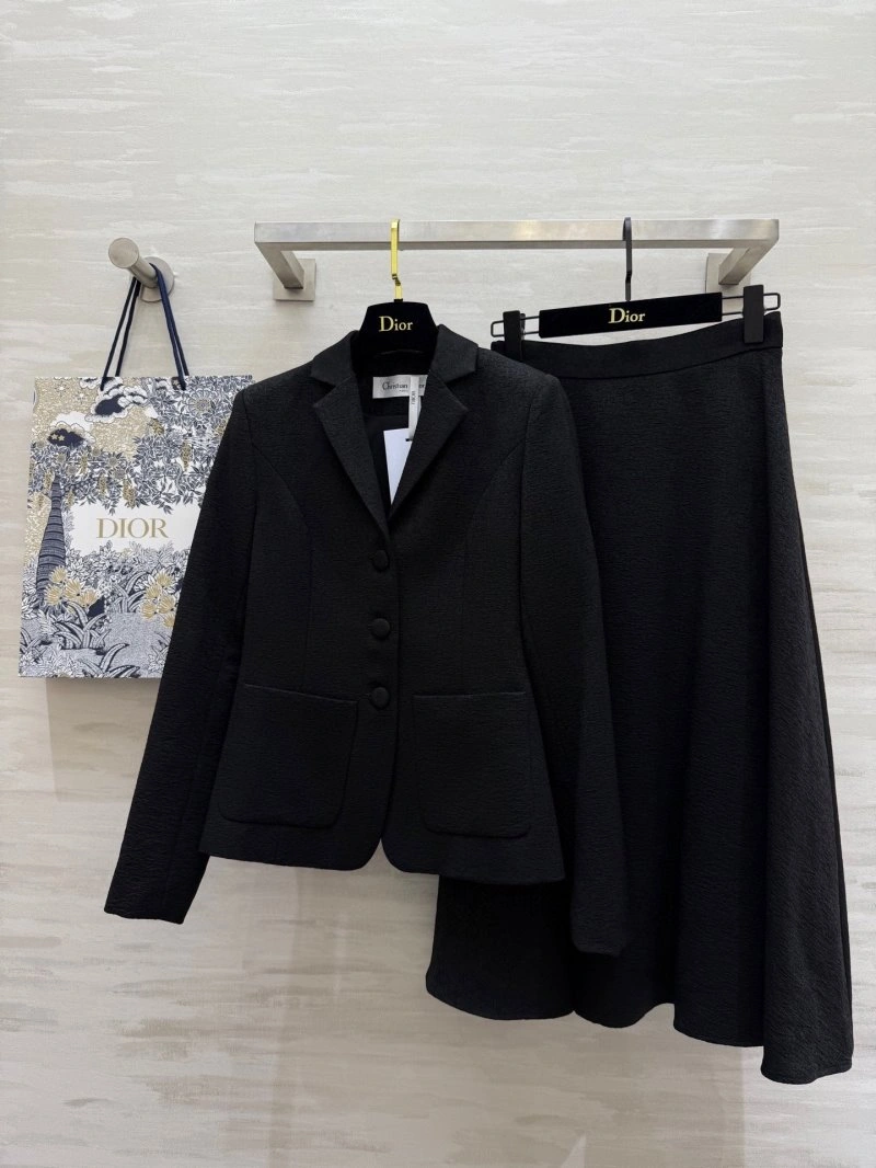 ModernLook Christian Dior Dress Suits 112297