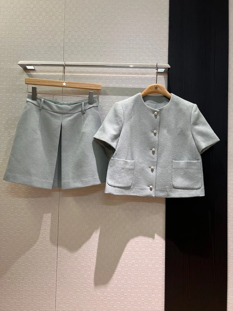 Christian Dior Dress Suits Effortless 112277
