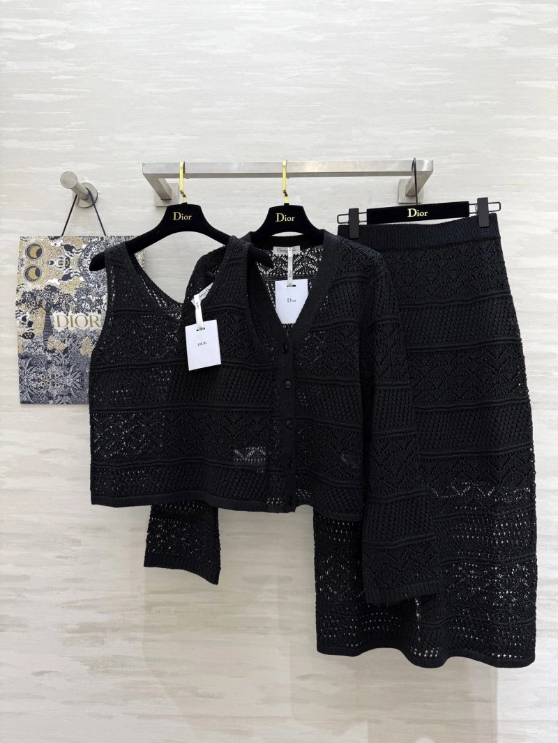 Versatile Christian Dior Dress Suits 113822