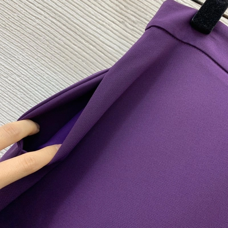 Christian Dior Dress Suits Youthful 113496