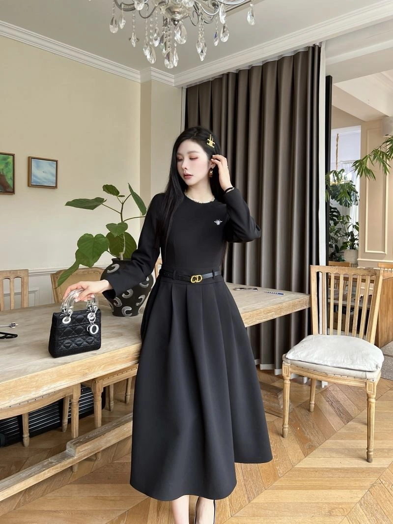 Timeless Christian Dior Dress 117634