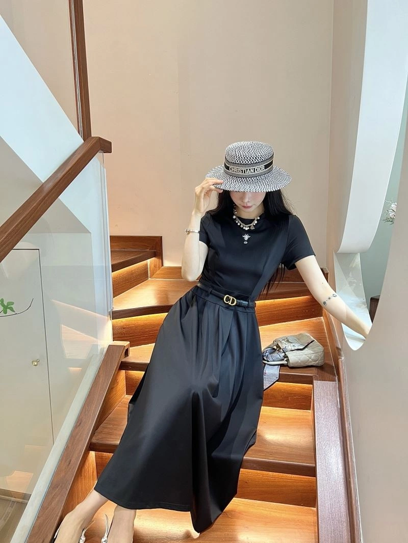 WellDesigned Christian Dior Dress 117630