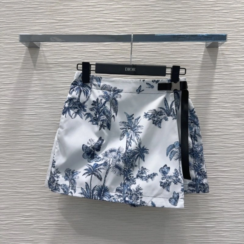 Comfortable Christian Dior Dress 113354