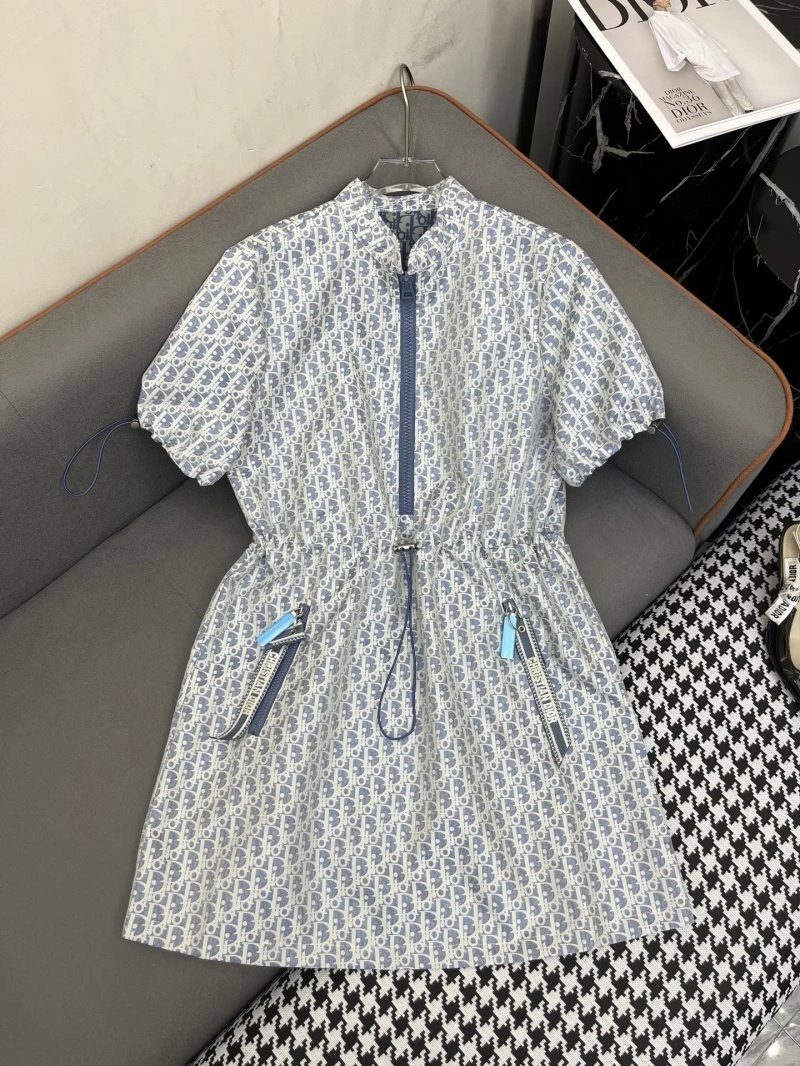Sophisticated Christian Dior Dress 113327