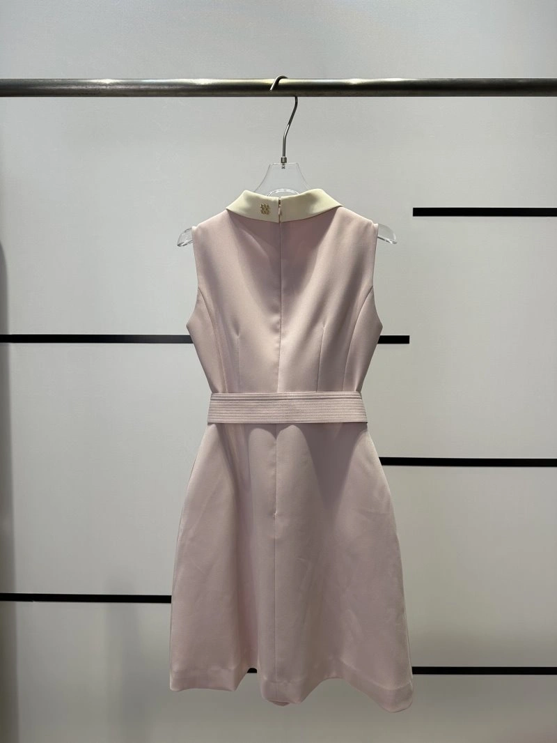 Sleek Christian Dior Dress 113279