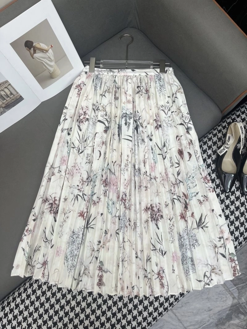 WellDesigned Christian Dior Dress 113156