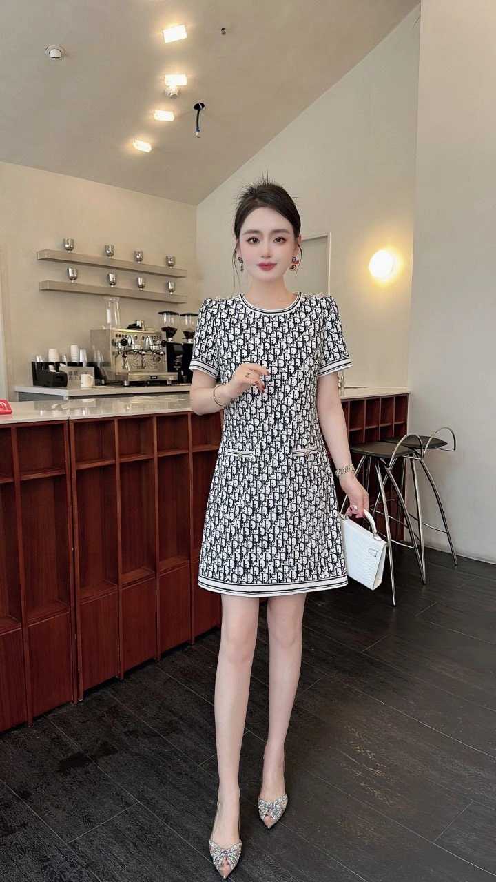 Unisex Christian Dior Dress 113104