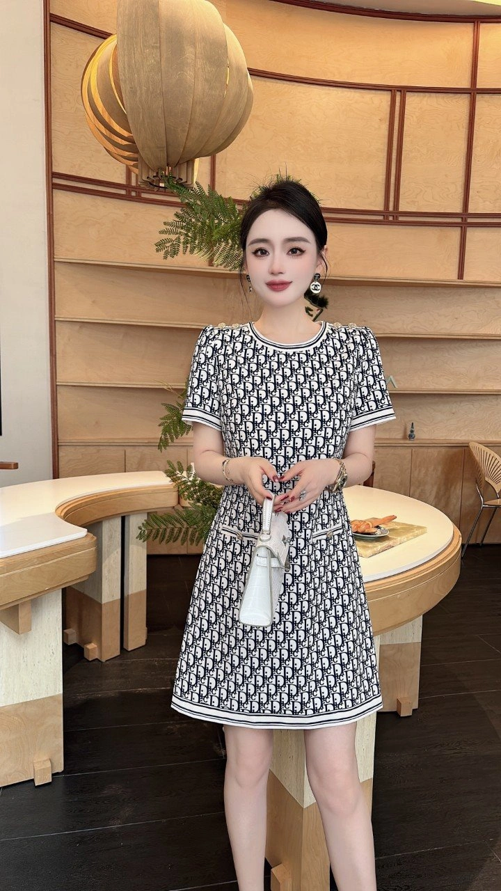 Unisex Christian Dior Dress 113104