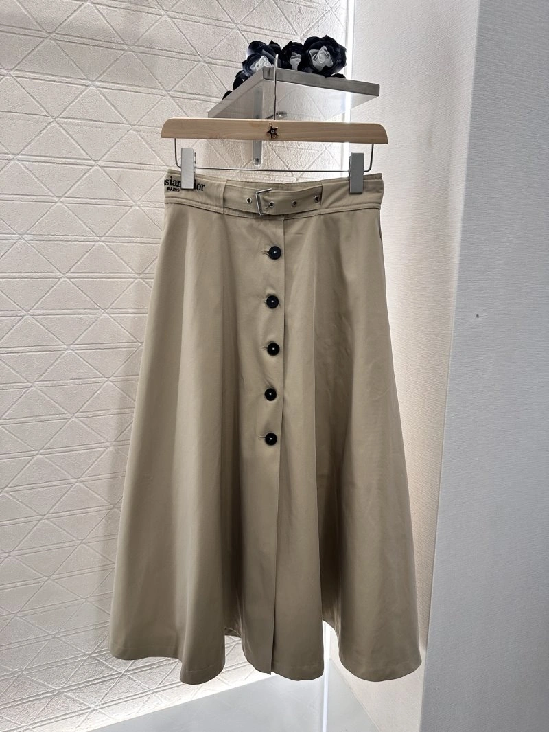 Minimalist Christian Dior Dress 113096