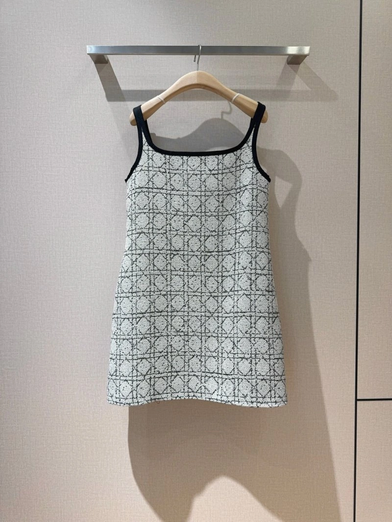 Lightweight Christian Dior Dress 114678