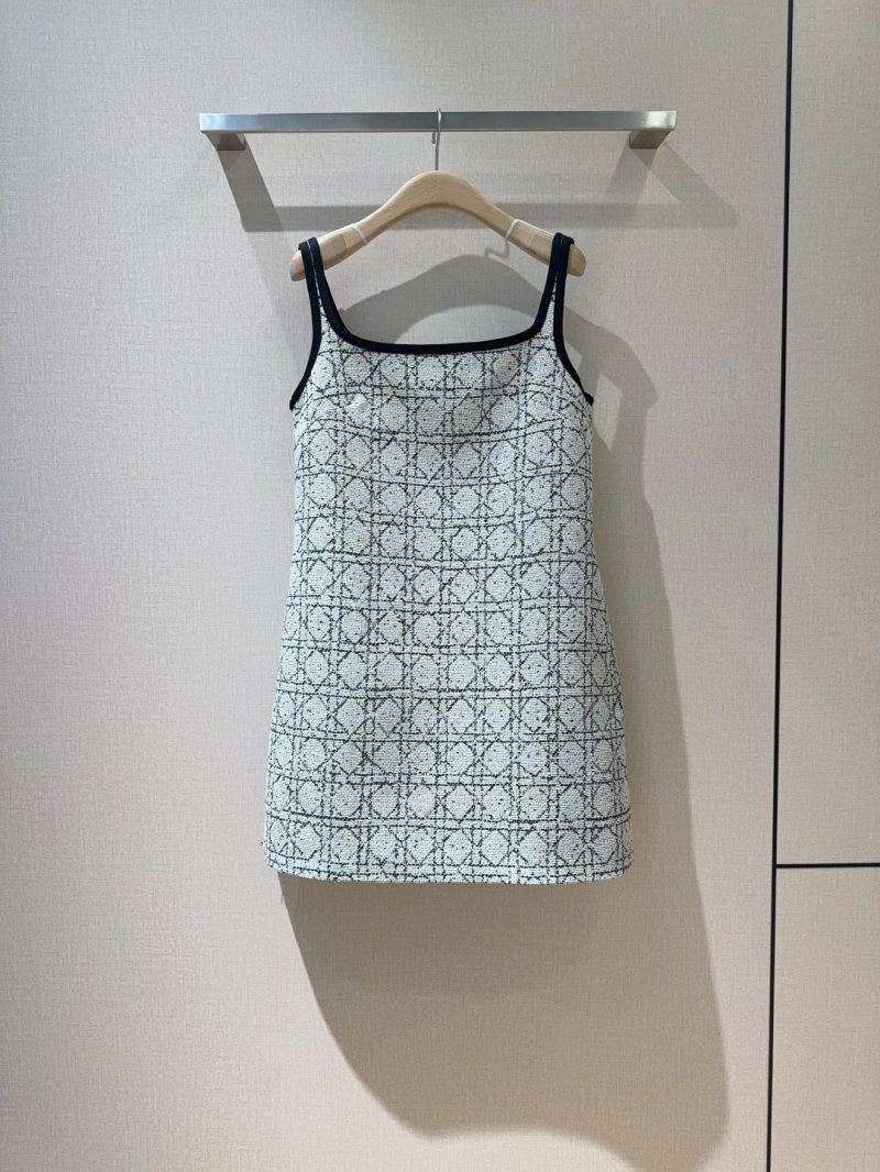 Lightweight Christian Dior Dress 114678