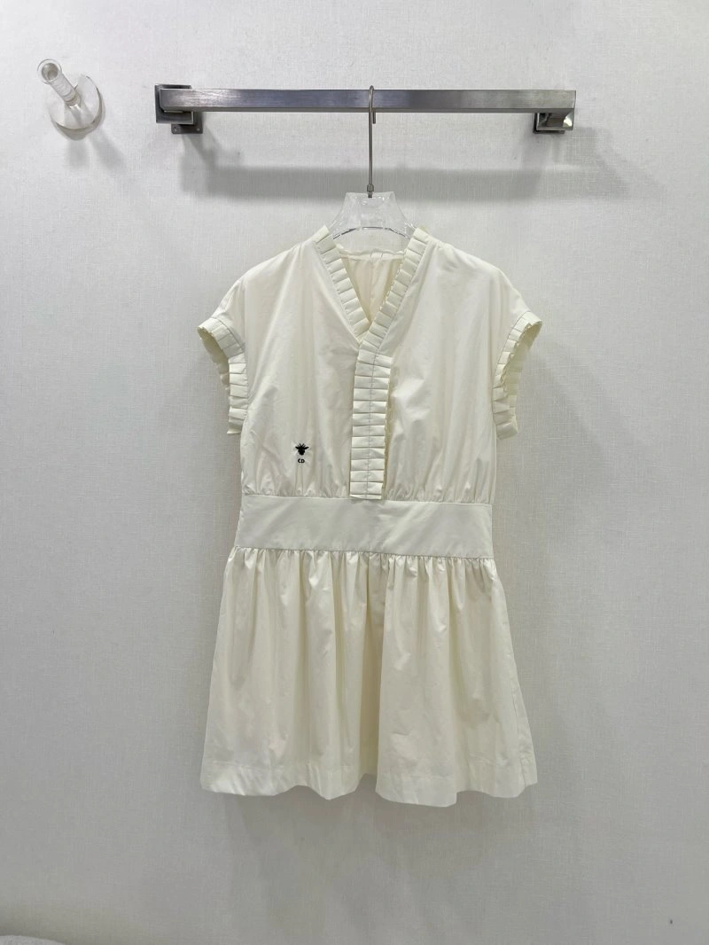 WrinkleFree Christian Dior Dress 114660
