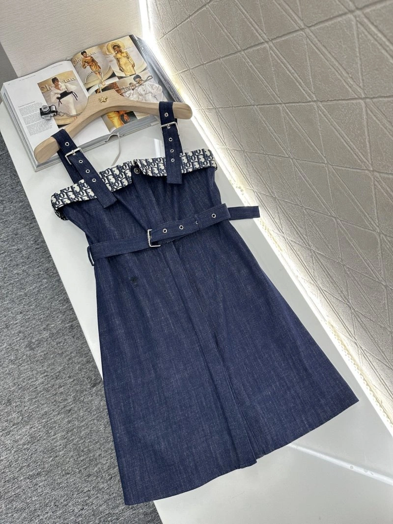 ComfortFit Christian Dior Dress 114576