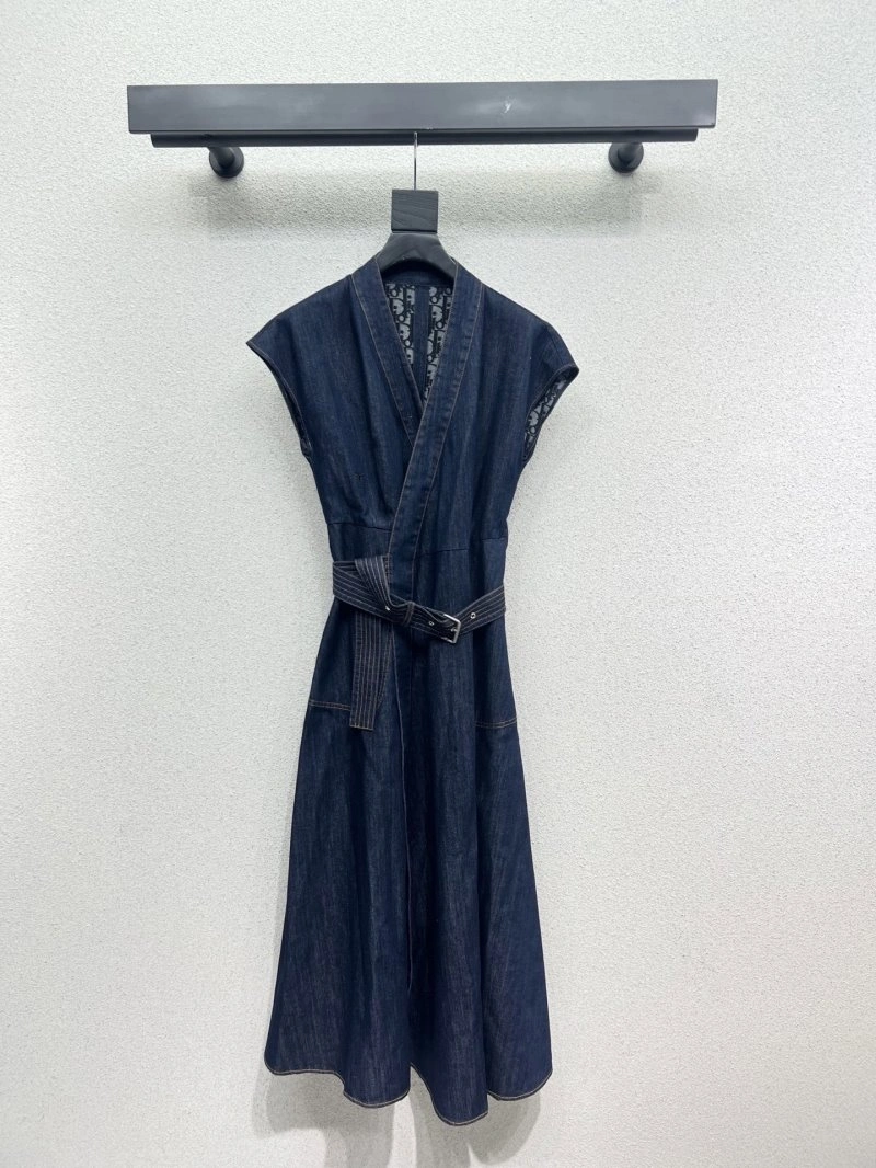 Functional Christian Dior Dress 114534