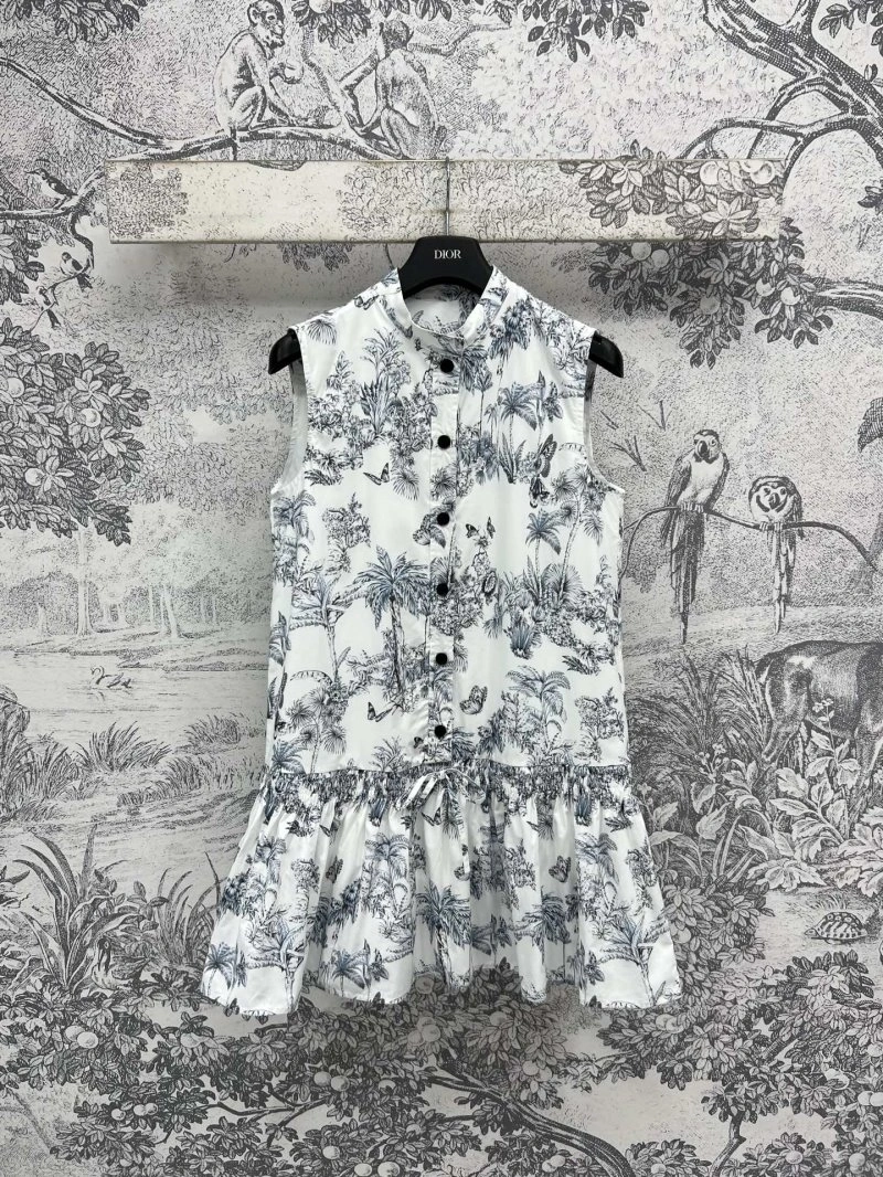 Elegant Christian Dior Dress 112578