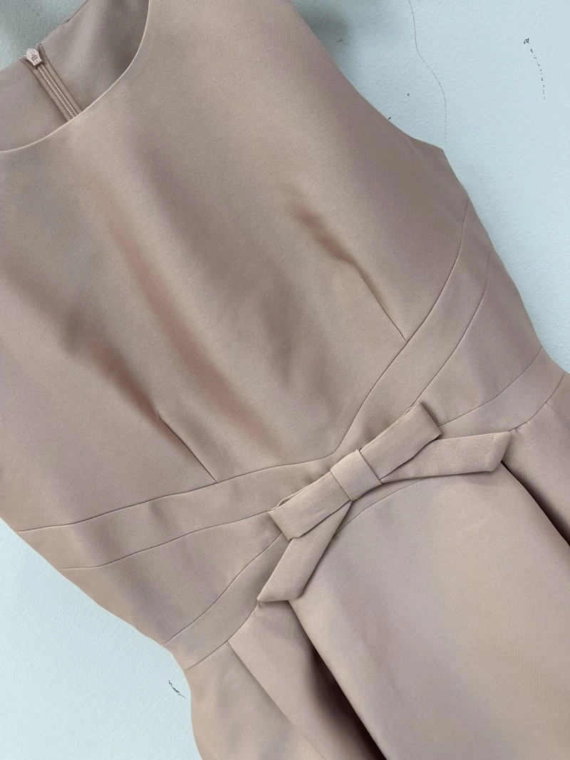 Flexible Christian Dior Dress 112571