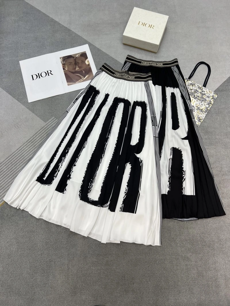 Lightweight Christian Dior Dress 112392