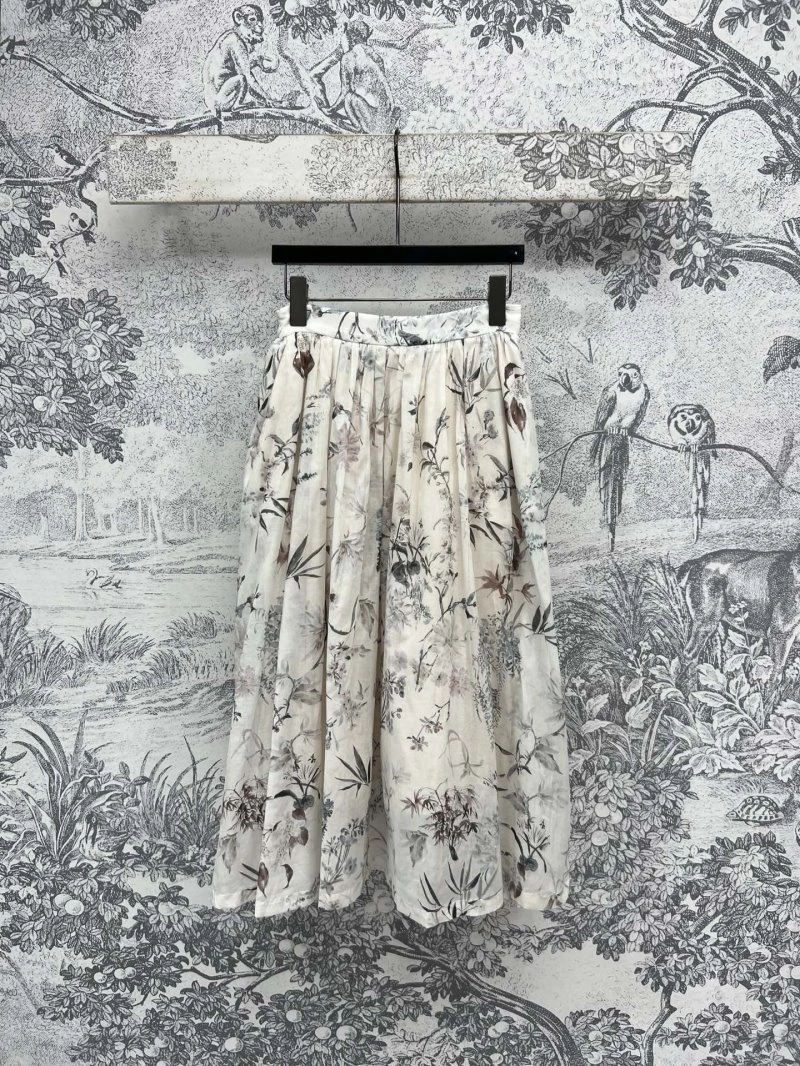 UrbanStyle Christian Dior Dress 112353