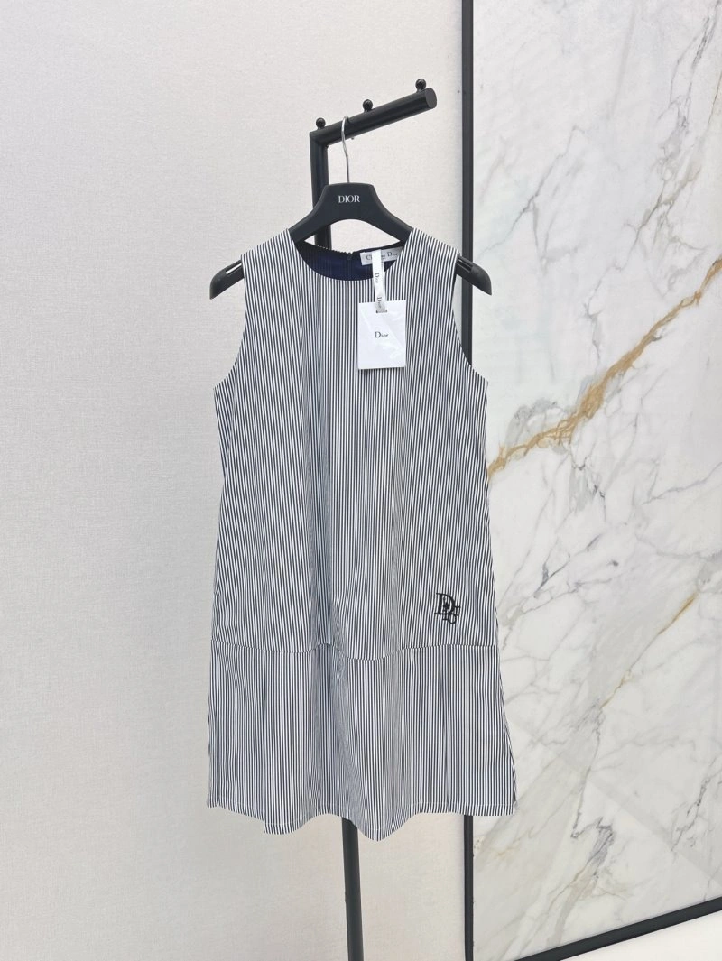Stretchable Christian Dior Dress 112317