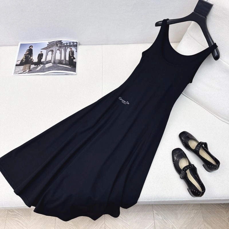 Effortless Christian Dior Dress 113884