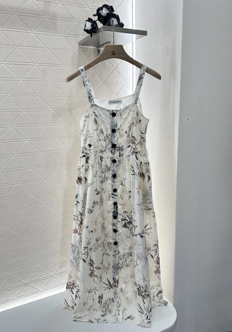 UrbanChic Christian Dior Dress 113885