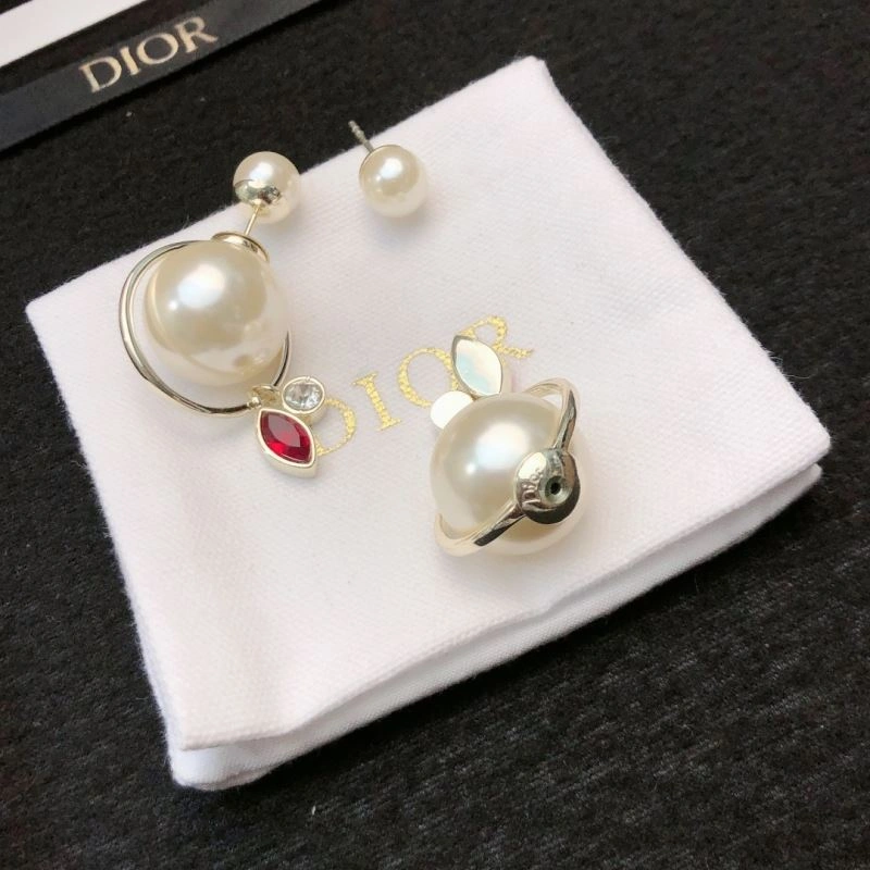 Christian Dior Earrings MultiPurpose 236022
