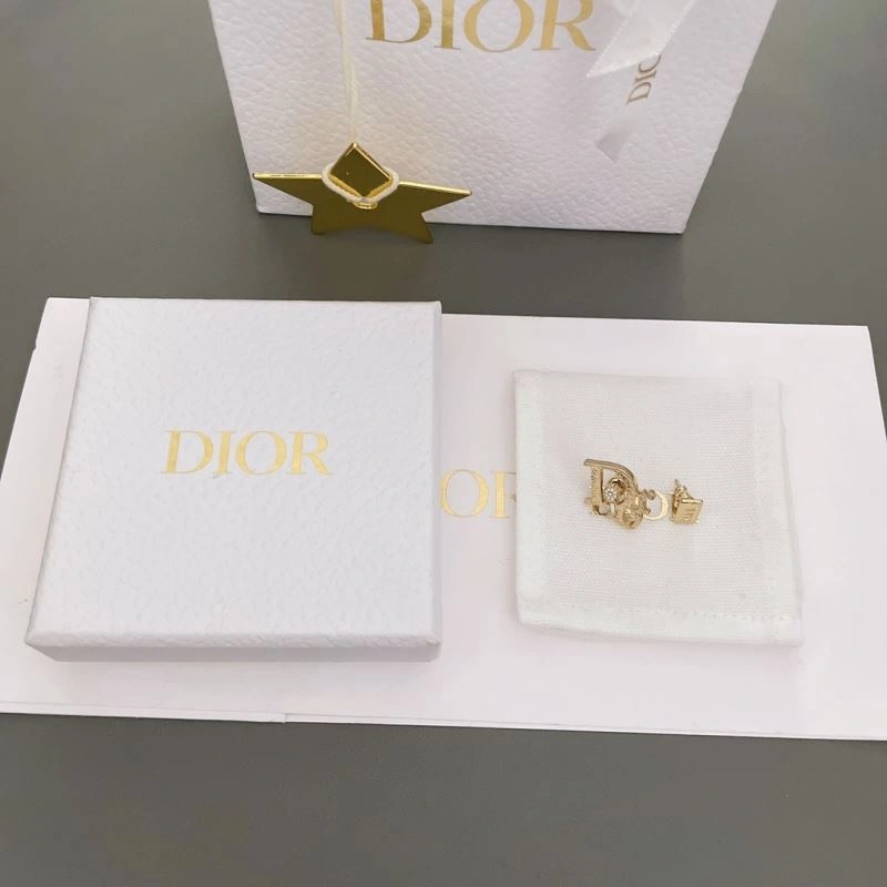 Christian Dior Earrings Resilient 236024