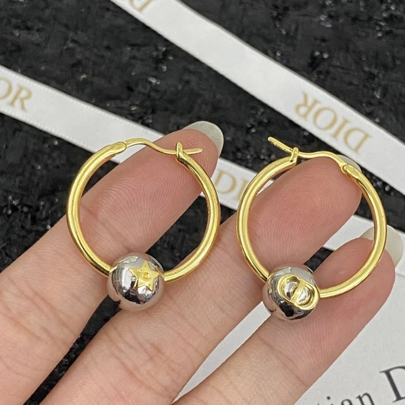 UrbanStyle Christian Dior Earrings 236013