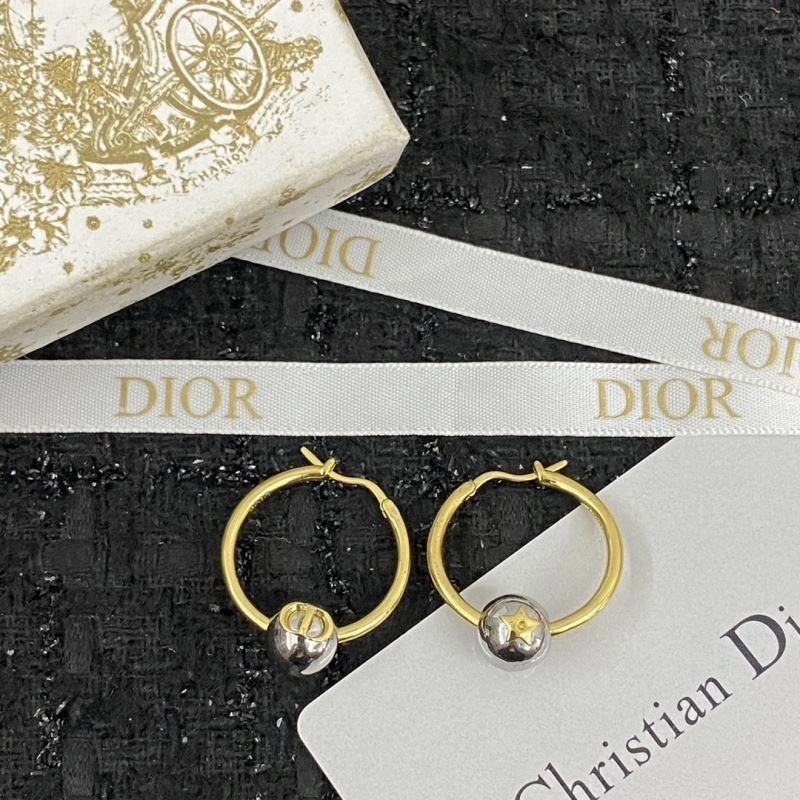 UrbanStyle Christian Dior Earrings 236013