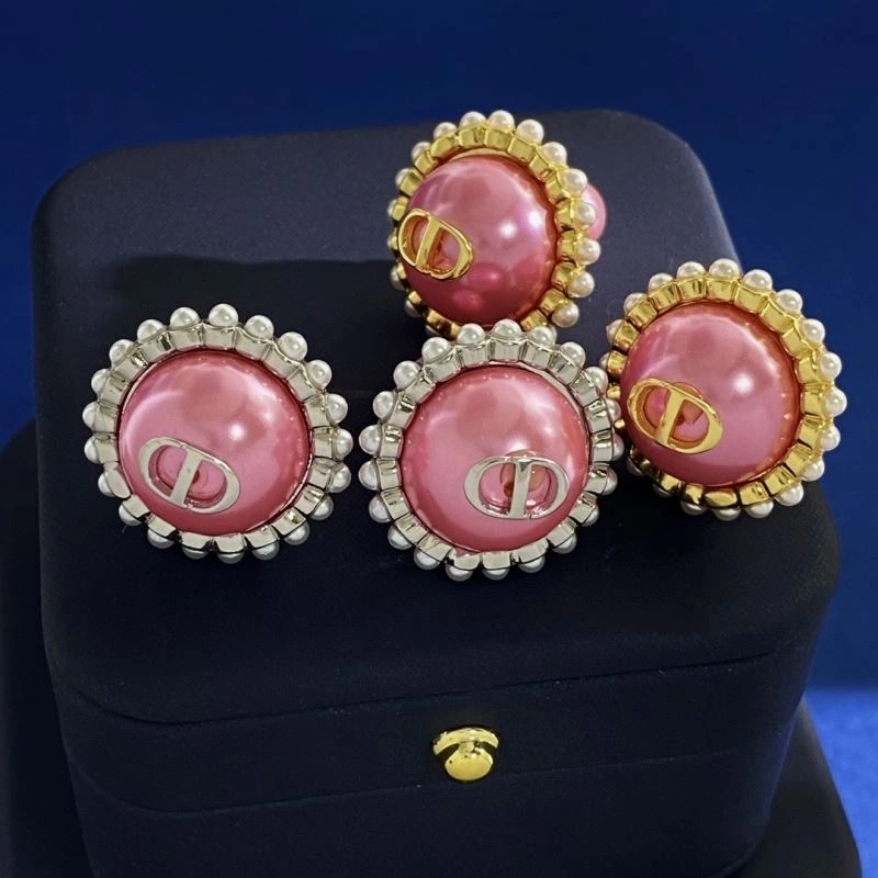 ModernLook Christian Dior Earrings 236065
