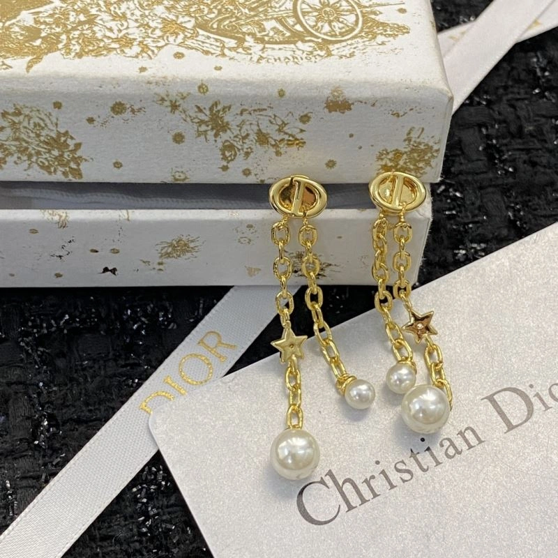 Christian Dior Earrings Timeless 235825