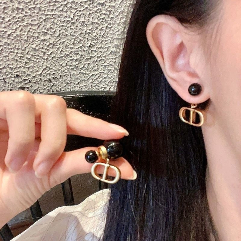 Christian Dior Earrings Durable 235802